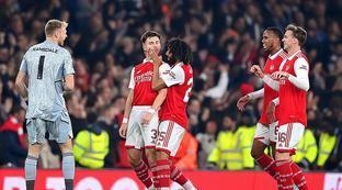 面临艰难挑 面临艰难挑